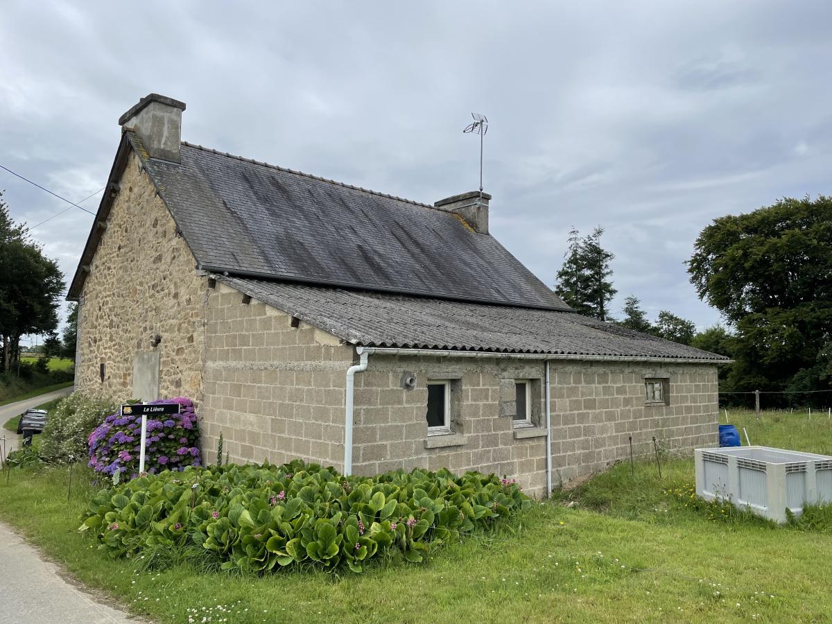 maison à Saint-Hervé